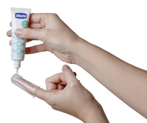 Chicco Ínyzselé – Fogzás gél 30 ml | Nyugtat és tisztít